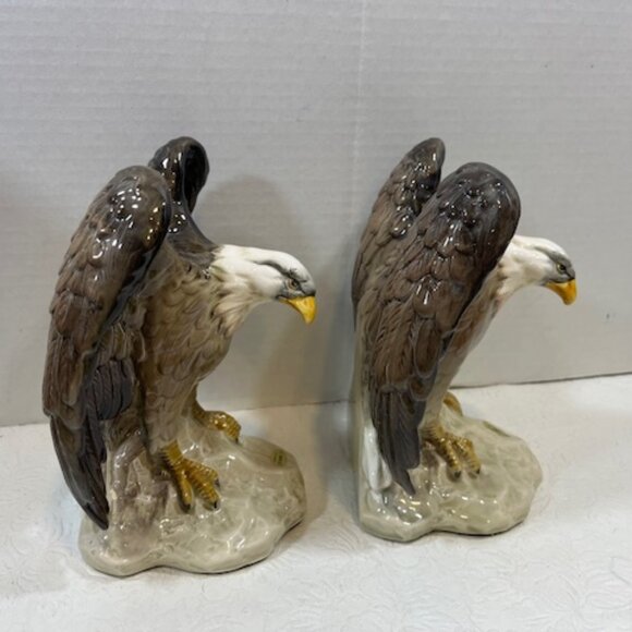 VTG TWO Ceramic Bald Eagle Book Ends Statues Hand Painted Japan 7.25" Tall - Picture 2 of 16